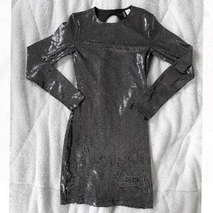 H&M Divided Long Sleeve Sequin Open-Back Dress in Black